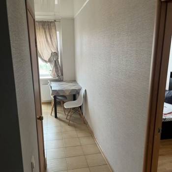 Сдается 1-комнатная квартира, 35 м²