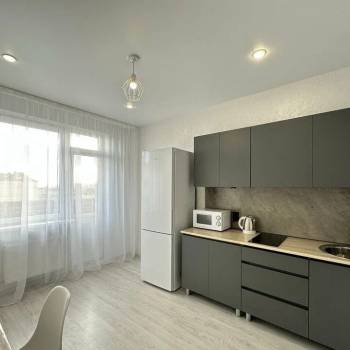 Сдается 1-комнатная квартира, 37,2 м²