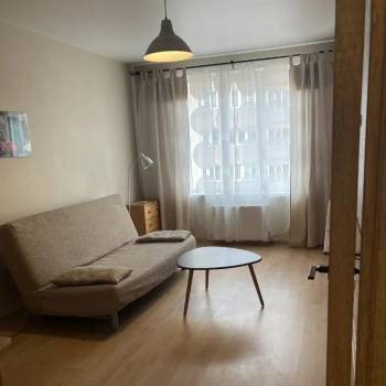 Сдается 1-комнатная квартира, 37 м²