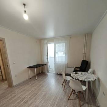 Продается 1-комнатная квартира, 39,7 м²