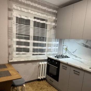 Продается 1-комнатная квартира, 30 м²