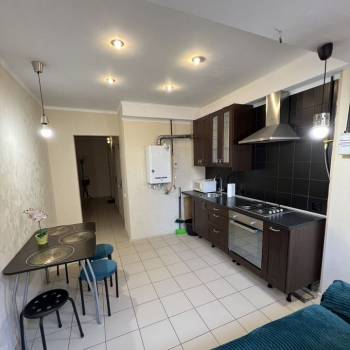 Сдается 1-комнатная квартира, 44 м²