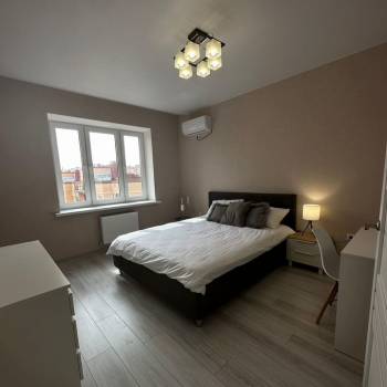 Сдается 1-комнатная квартира, 41 м²