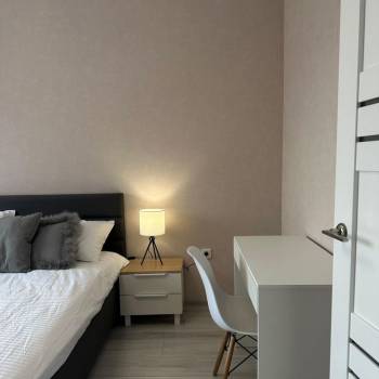 Сдается 1-комнатная квартира, 41 м²