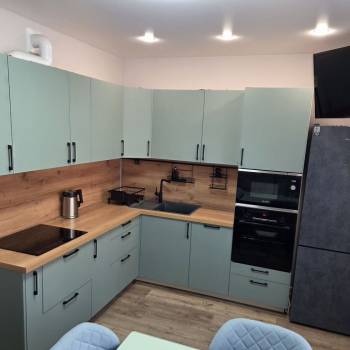 Продается 2-х комнатная квартира, 72,2 м²