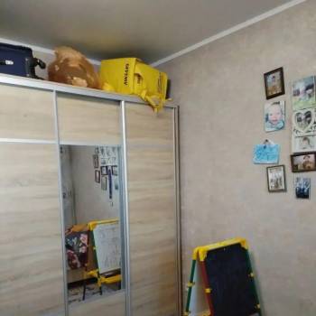 Продается 1-комнатная квартира, 37 м²