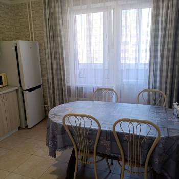 Сдается 2-х комнатная квартира, 58 м²