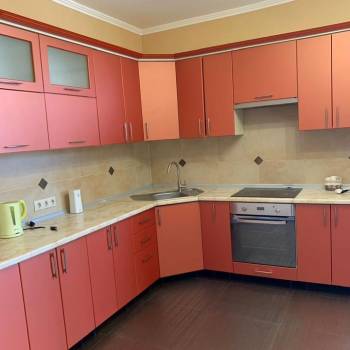 Сдается 1-комнатная квартира, 50 м²