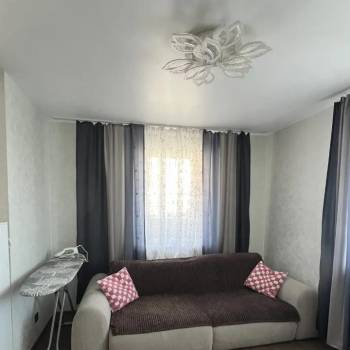 Сдается 1-комнатная квартира, 56 м²