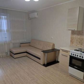 Сдается 1-комнатная квартира, 37,4 м²