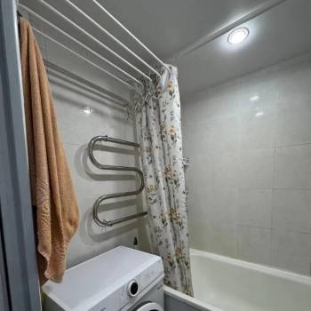 Продается 1-комнатная квартира, 28,4 м²