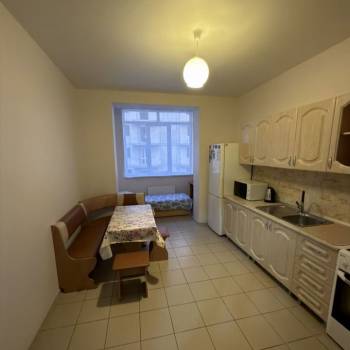 Сдается 1-комнатная квартира, 38,1 м²