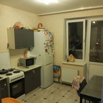 Продается 1-комнатная квартира, 38 м²