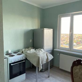 Сдается 1-комнатная квартира, 41 м²