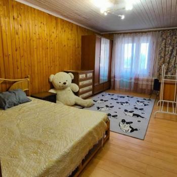Сдается 1-комнатная квартира, 54 м²