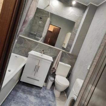 Сдается 1-комнатная квартира, 54 м²