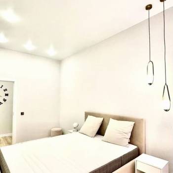 Продается 1-комнатная квартира, 32 м²