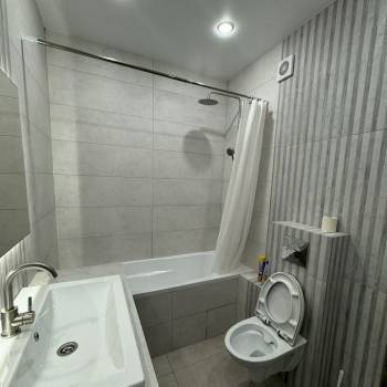 Сдается 1-комнатная квартира, 38 м²