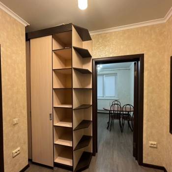 Сдается 1-комнатная квартира, 42 м²