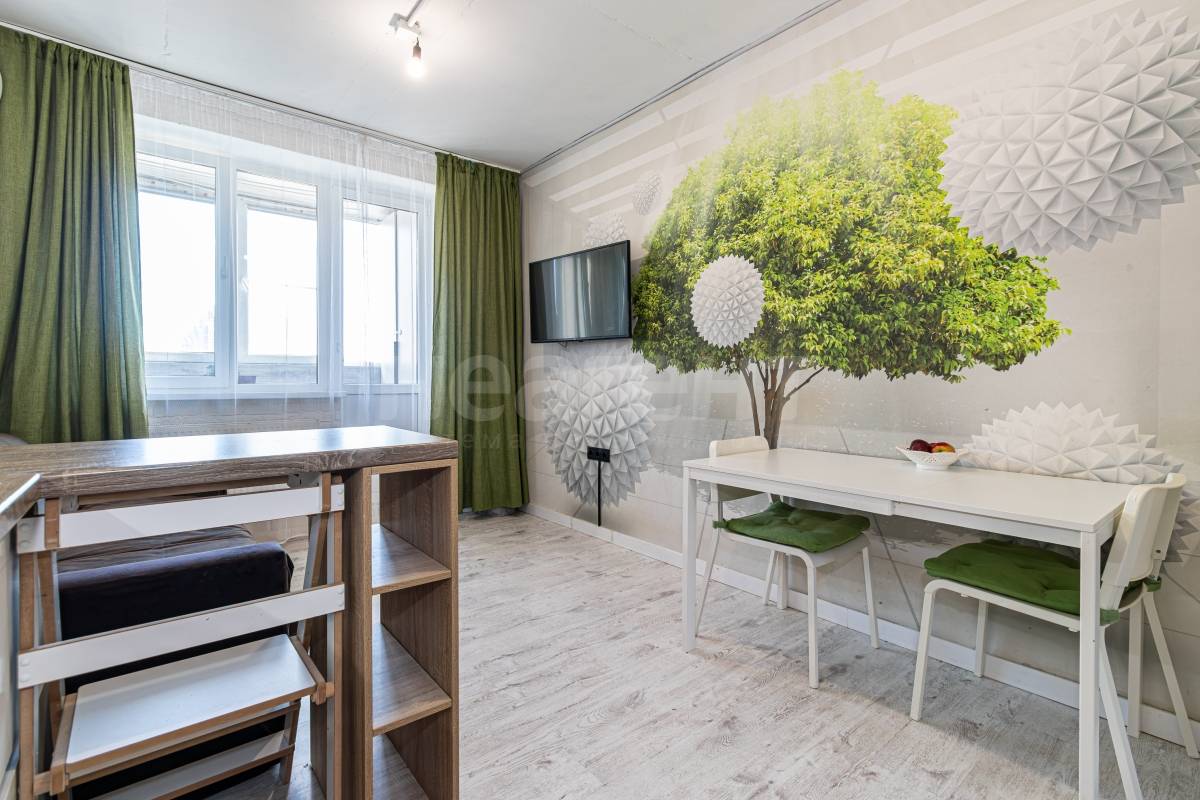 Продам 1-комнатную квартиру, ККБ, ул. 1 Мая