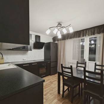 Сдается 2-х комнатная квартира, 58 м²