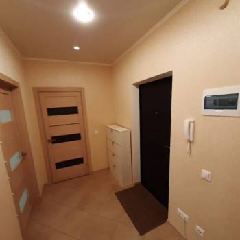 Сдается 1-комнатная квартира, 50 м²