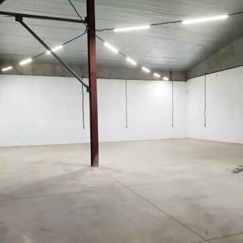 Сдается Нежилое помещение, 400 м²