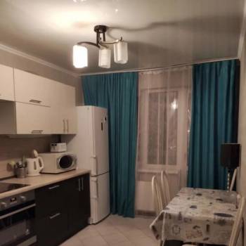Сдается 1-комнатная квартира, 35 м²