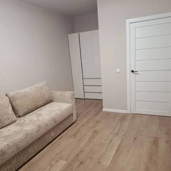 Сдается 1-комнатная квартира, 36 м²