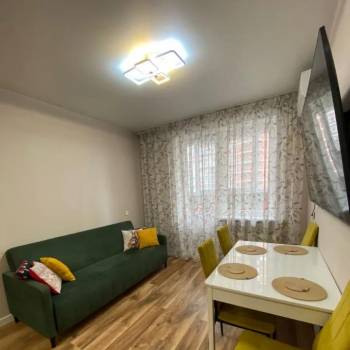 Продается 2-х комнатная квартира, 56 м²