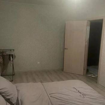 Сдается 1-комнатная квартира, 43 м²
