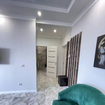 Продается 1-комнатная квартира, 40 м²