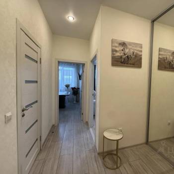 Продается 1-комнатная квартира, 43,12 м²