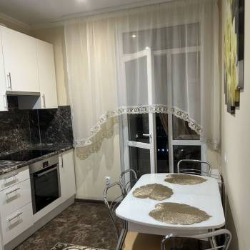 Сдается 1-комнатная квартира, 39,8 м²