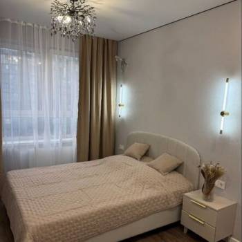 Продается 1-комнатная квартира, 40 м²