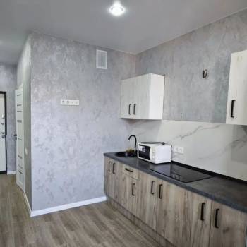 Продается 1-комнатная квартира, 35 м²