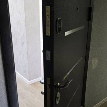 Продается 1-комнатная квартира, 35 м²