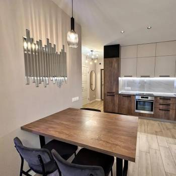 Продается 2-х комнатная квартира, 64 м²