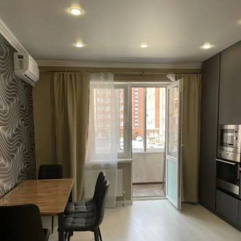 Сдается 2-х комнатная квартира, 56,7 м²