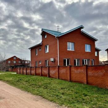 Продается Дом, 261 м²