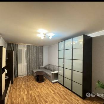 Сдается 1-комнатная квартира, 38 м²