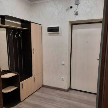 Сдается 1-комнатная квартира, 41 м²