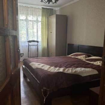 Продается Многокомнатная квартира, 76 м²