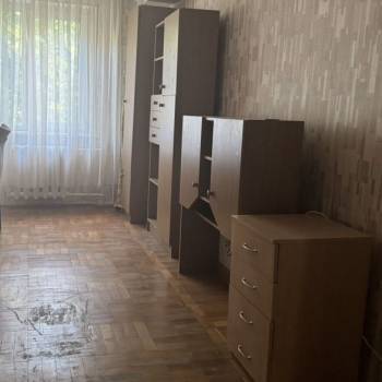 Продается Многокомнатная квартира, 76 м²