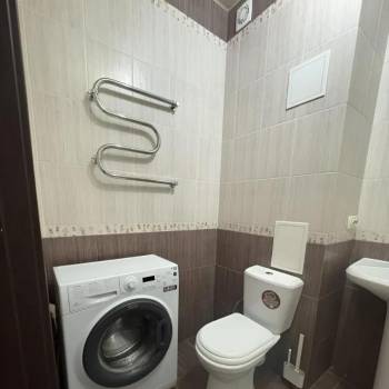 Сдается 1-комнатная квартира, 37 м²