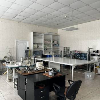 Сдается Нежилое помещение, 127 м²