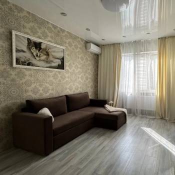 Сдается 1-комнатная квартира, 45 м²
