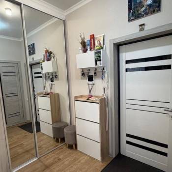 Продается 1-комнатная квартира, 41,3 м²