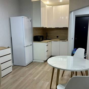 Сдается 1-комнатная квартира, 35 м²