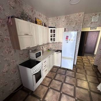 Сдается 1-комнатная квартира, 41 м²
